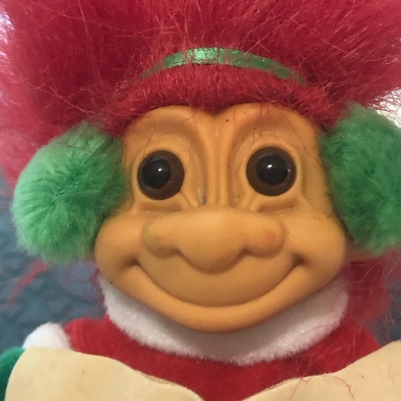 Vintage 1980s Set of Holiday Trolls Carroller and Angel by Russ - Picture 6 of 11